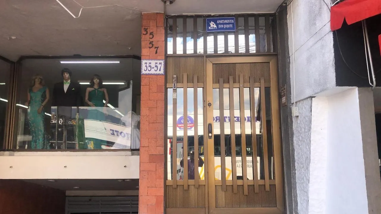 Apartamento Comodo En Laureles, Grande, Centrico ,Bien Ubicado Apto203 Medellín Daire
