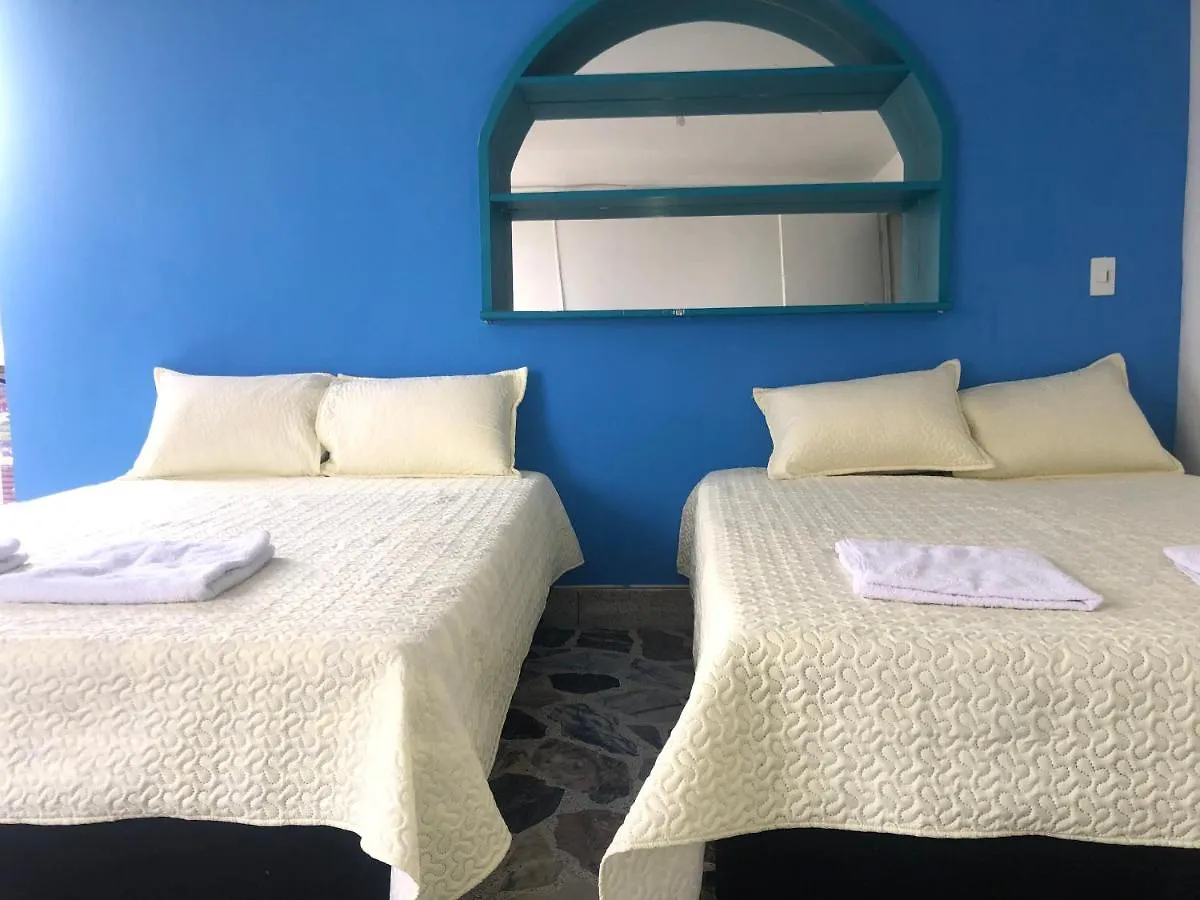 Apartamento Comodo En Laureles, Grande, Centrico ,Bien Ubicado Apto203 Medellín Daire