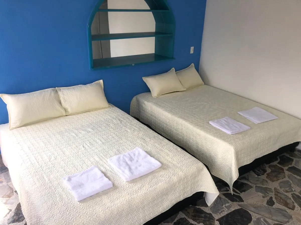 Apartamento Comodo En Laureles, Grande, Centrico ,Bien Ubicado Apto203 Medellín Kolombiya
