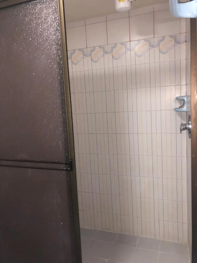 Apartamento Comodo En Laureles, Grande, Centrico ,Bien Ubicado Apto203 Medellín