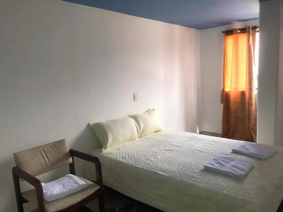 Apartamento Comodo En Laureles, Grande, Centrico ,Bien Ubicado Apto203 Medellín 0*,