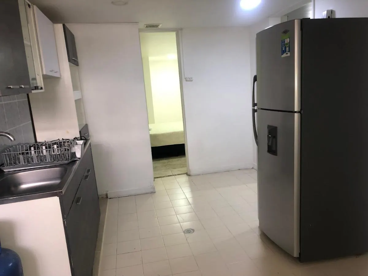 מדיין Apartamento Comodo En Laureles, Grande, Centrico ,Bien Ubicado Apto203 0*,